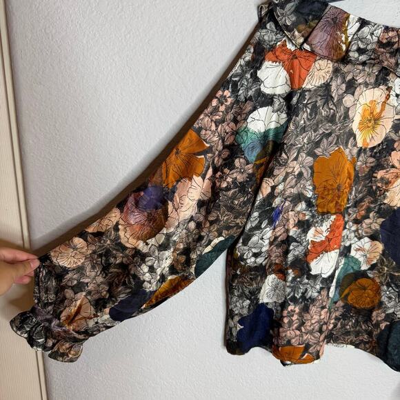 Raquel Allegra Floral Print Long Sleeve Blouse - Picture 6 of 8